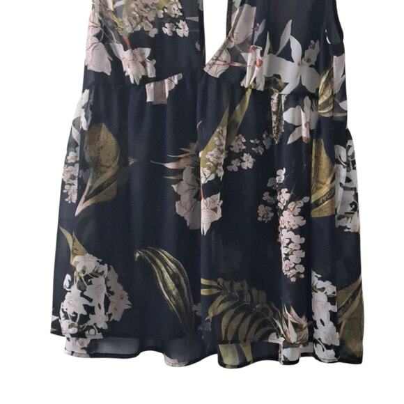 Audrey 3+1 Black Floral Sheer Sleeveless Top - Size Small - Picture 3 of 6